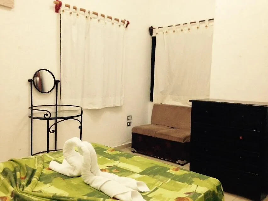 Hostal Charlys Tulum