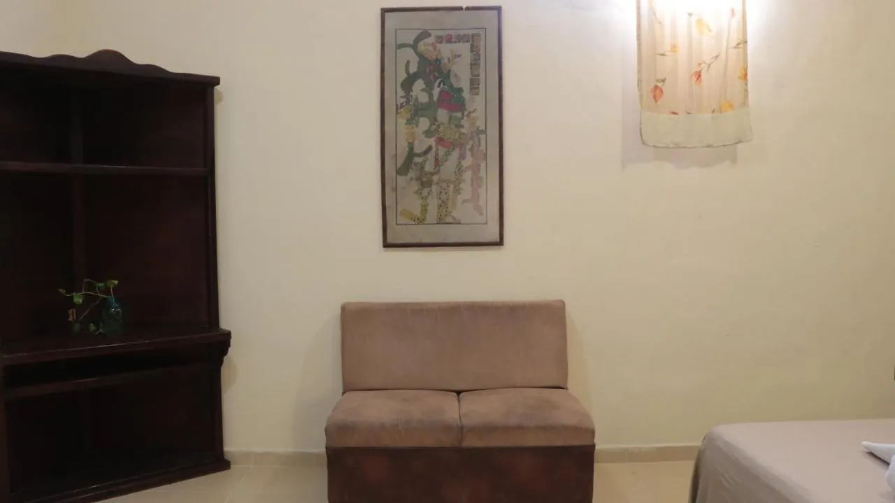 Hostal Charlys Tulum